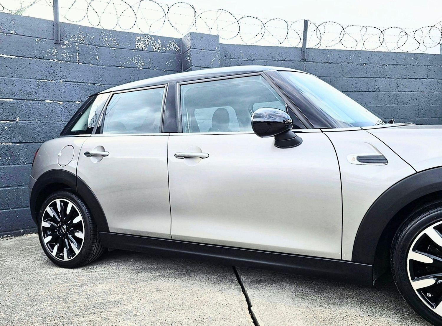 Used MINI Hatch 2016 for sale - 77659986: Photo 6