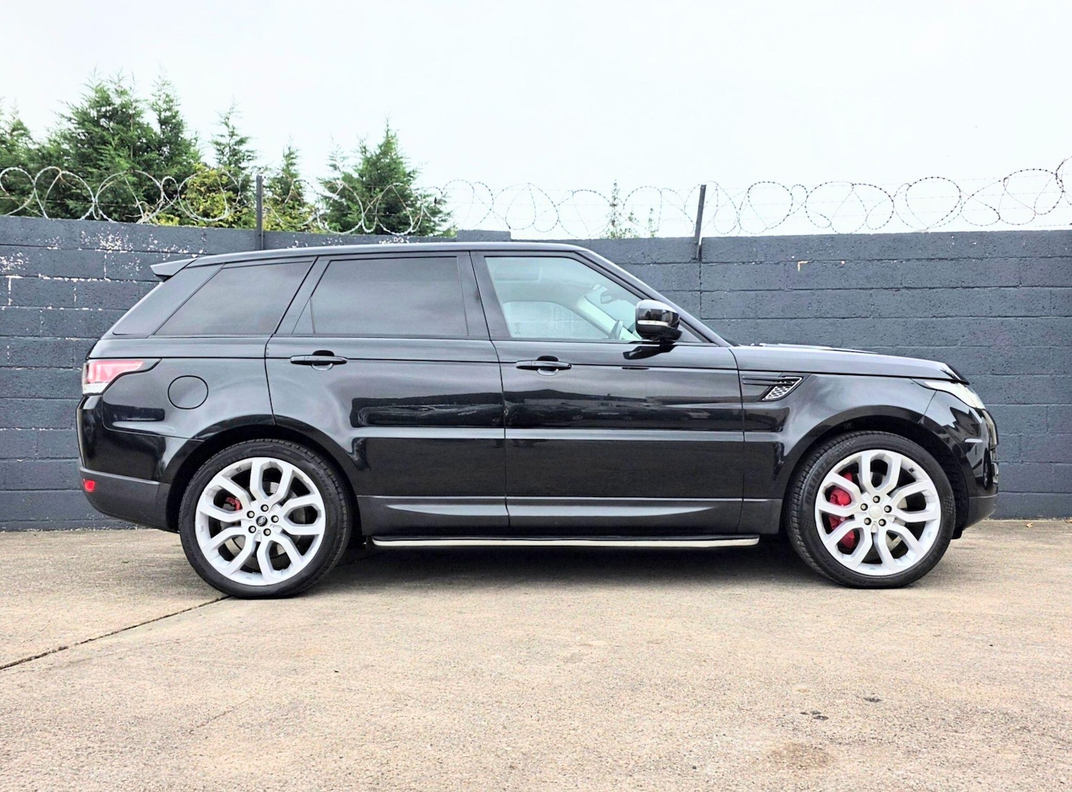 Used Land Rover Range Rover Sport 2015 for sale - 77659983: Photo 8