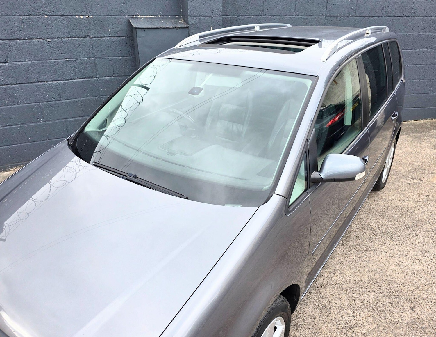 Used Volkswagen Touran 2006 for sale - 76227936: Photo 10