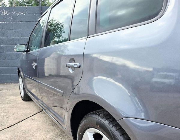 Used Volkswagen Touran 2006 for sale - 76227936: Photo 12