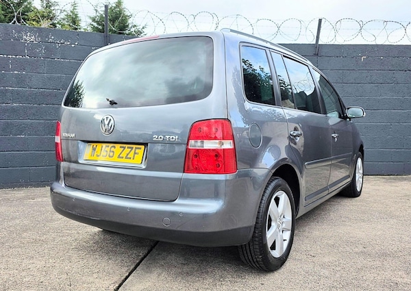 Used Volkswagen Touran 2006 for sale - 76227936: Photo 17