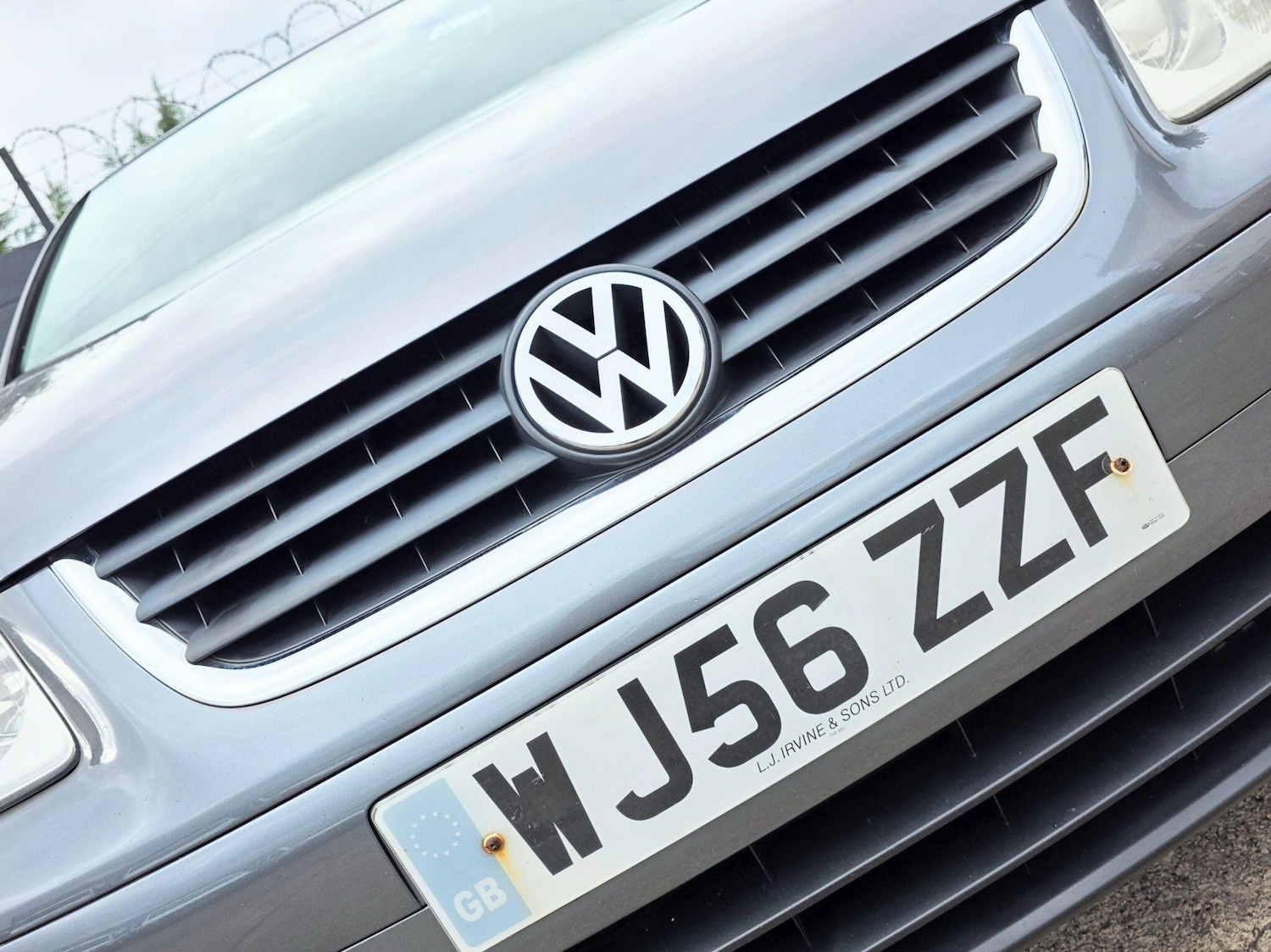 Used Volkswagen Touran 2006 for sale - 76227936: Photo 2