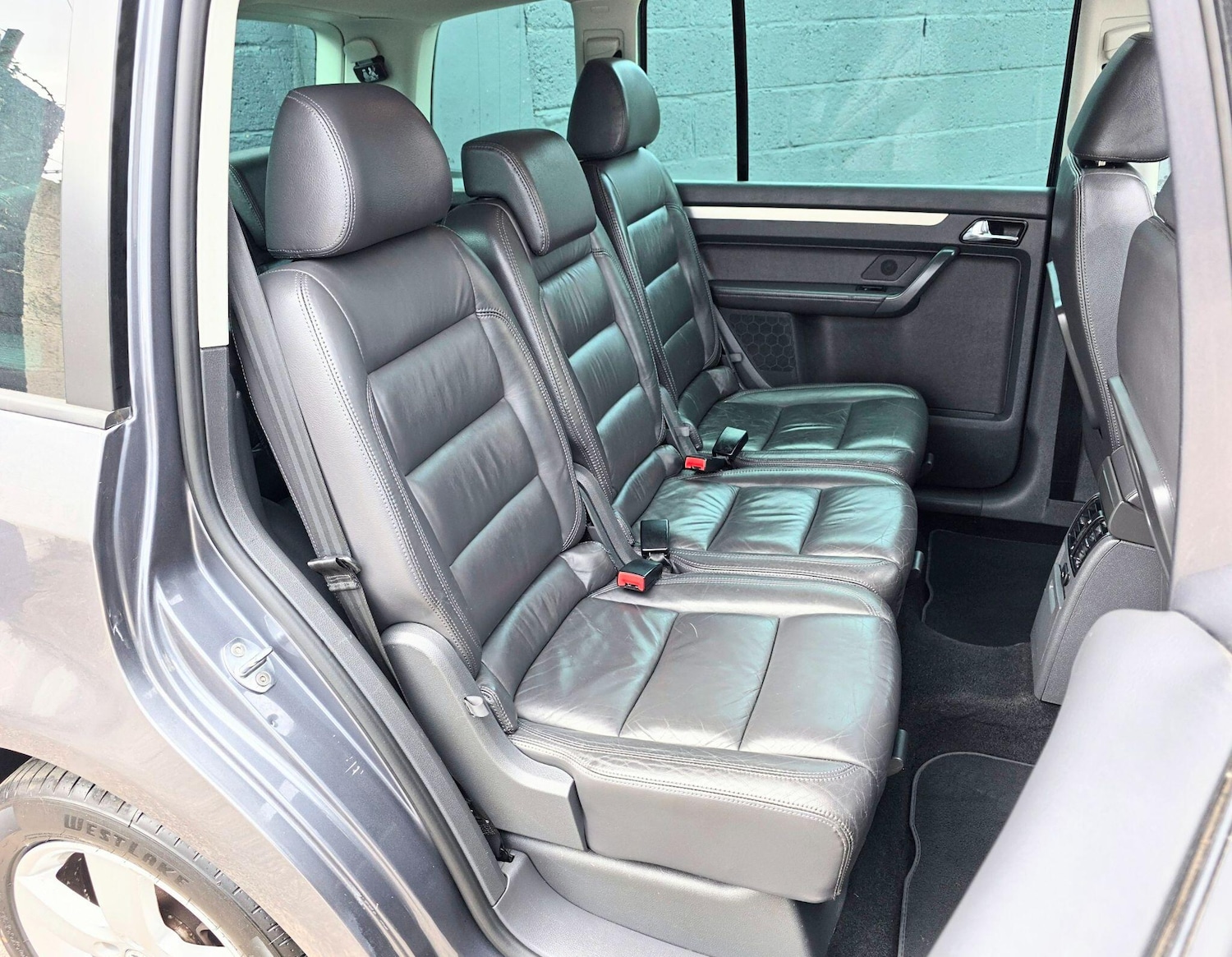 Used Volkswagen Touran 2006 for sale - 76227936: Photo 29