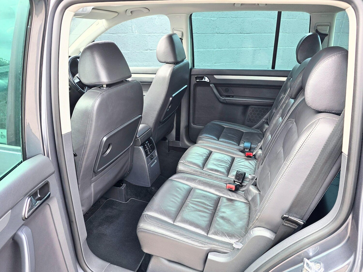 Used Volkswagen Touran 2006 for sale - 76227936: Photo 34