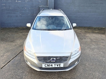 Used Volvo V70 2014 for sale - 75246772: Photo