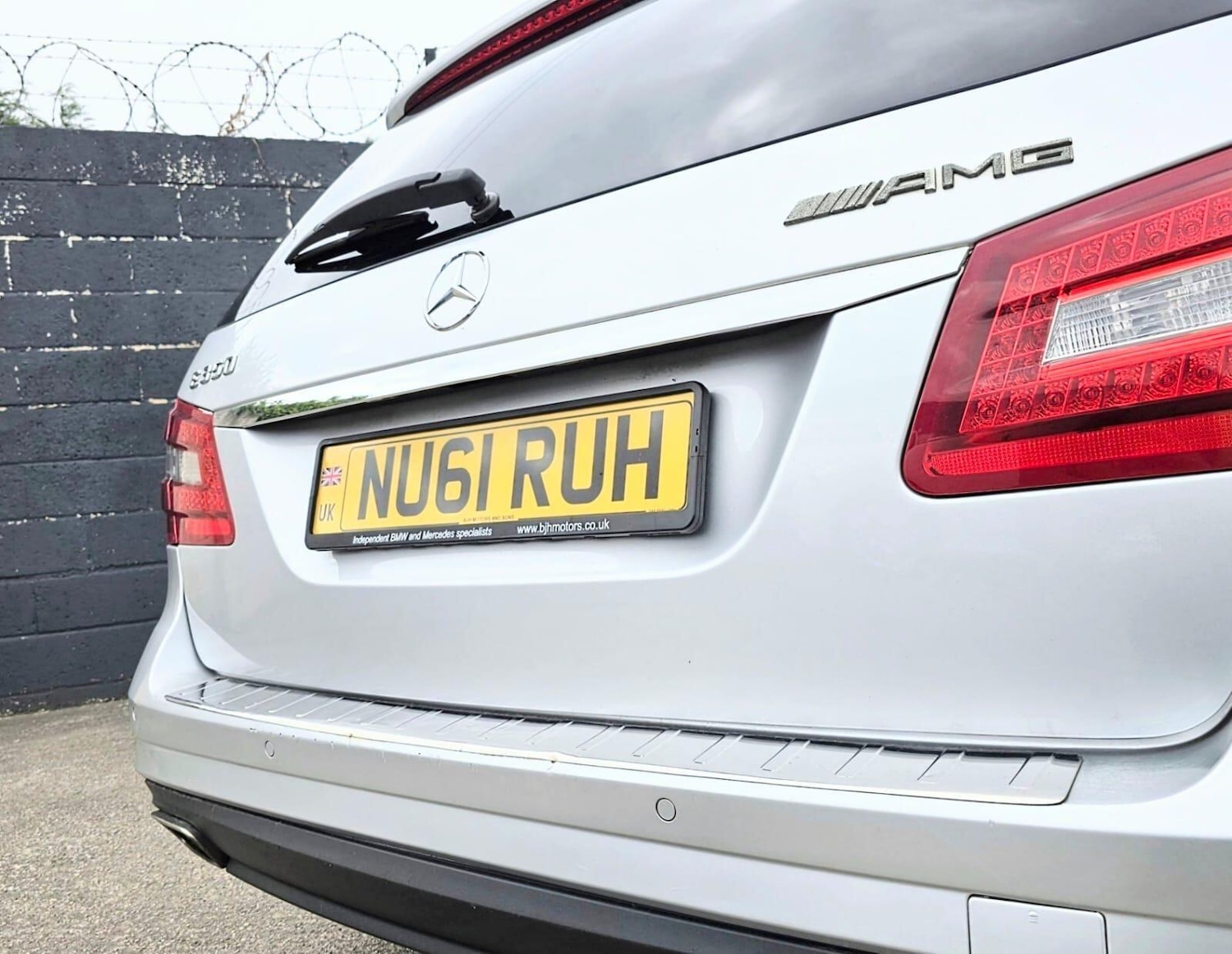 Used Mercedes-Benz E Class 2011 for sale - 77659984: Photo 20