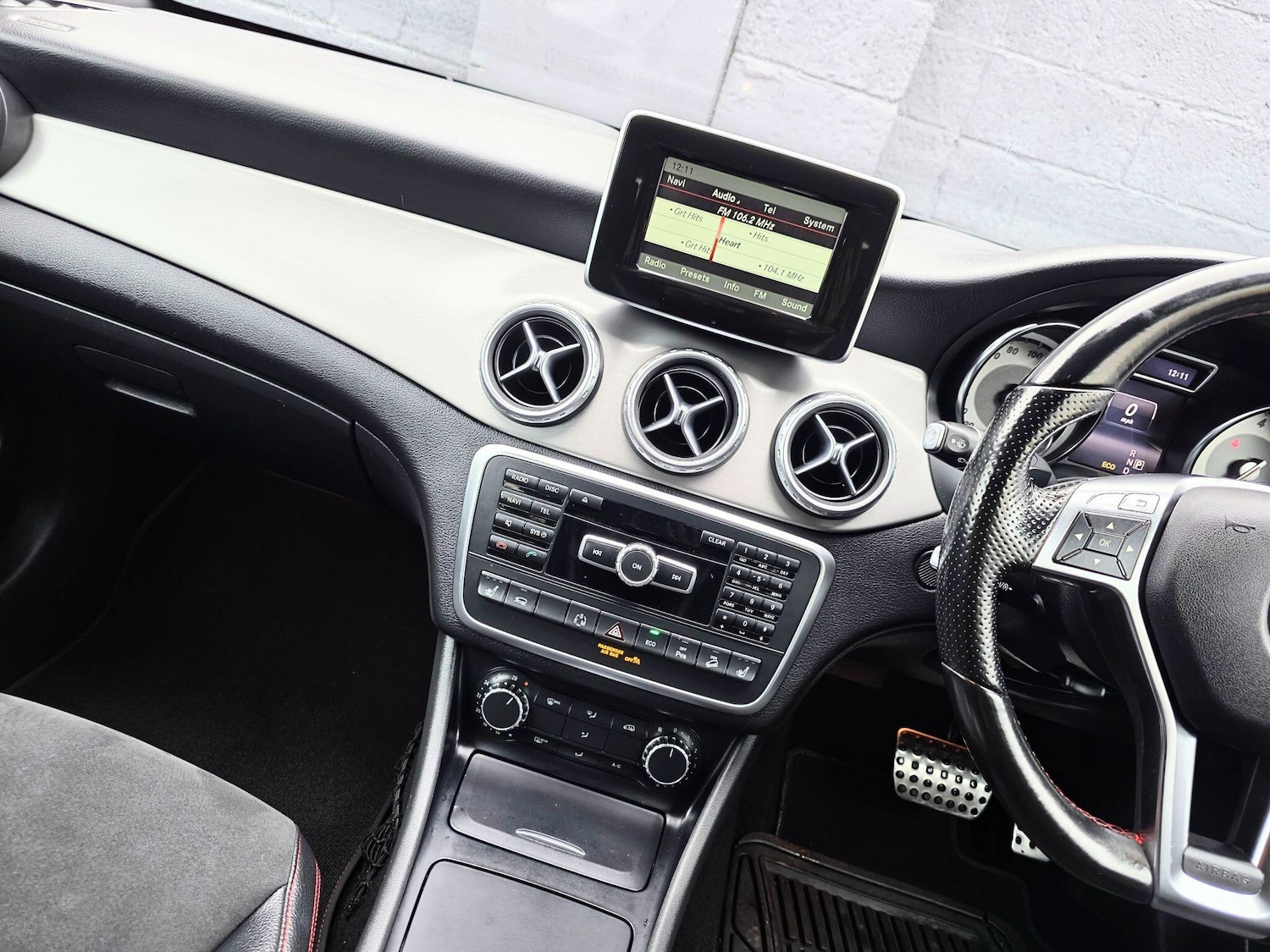 Used Mercedes-Benz GLA 2014 for sale - 76585532: Photo 37