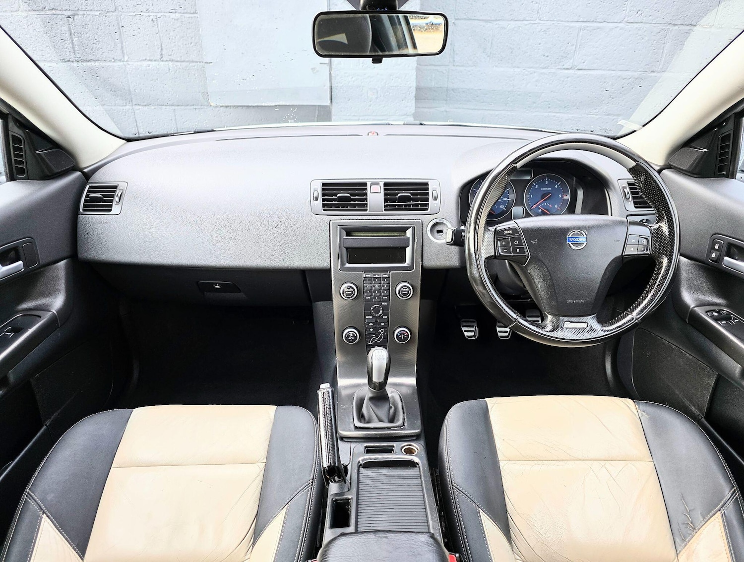 Used Volvo C30 2010 for sale - 76585560: Photo 22