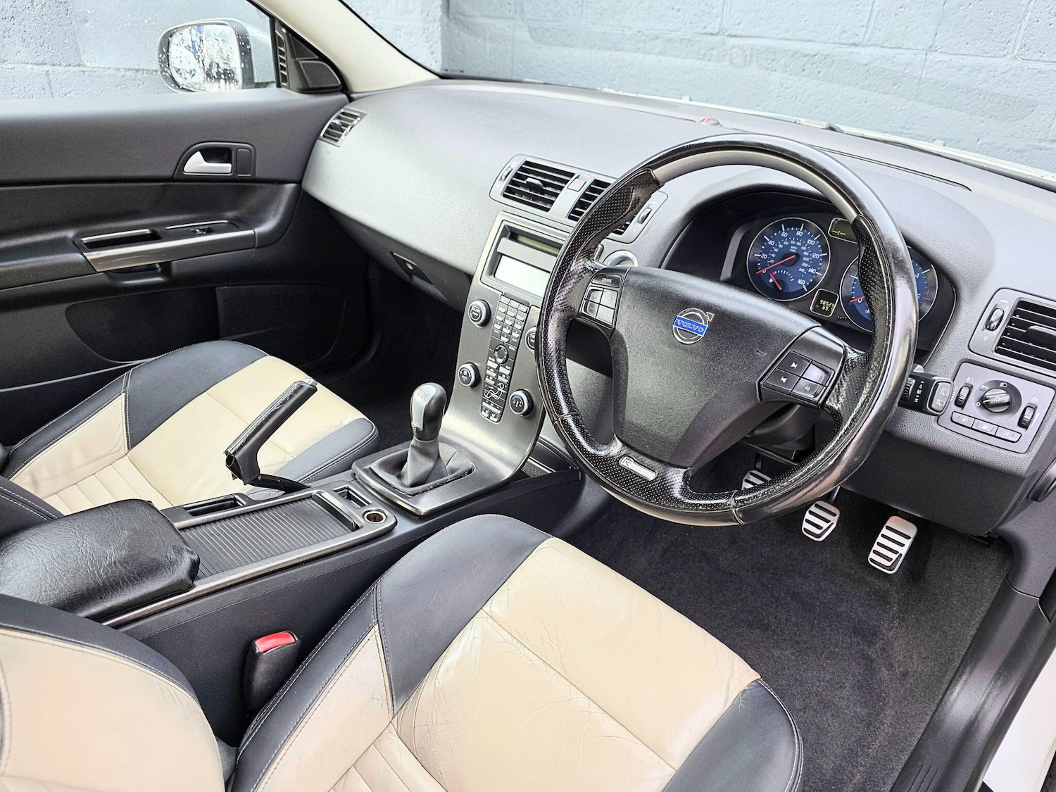 Used Volvo C30 2010 for sale - 76585560: Photo 26