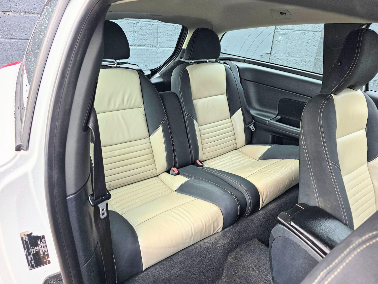 Used Volvo C30 2010 for sale - 76585560: Photo 29