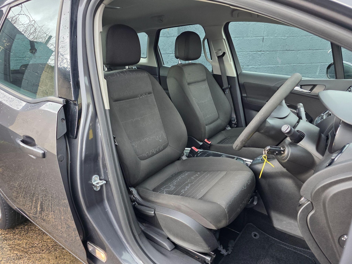 Used Vauxhall Meriva 2010 for sale - 77659985: Photo 19