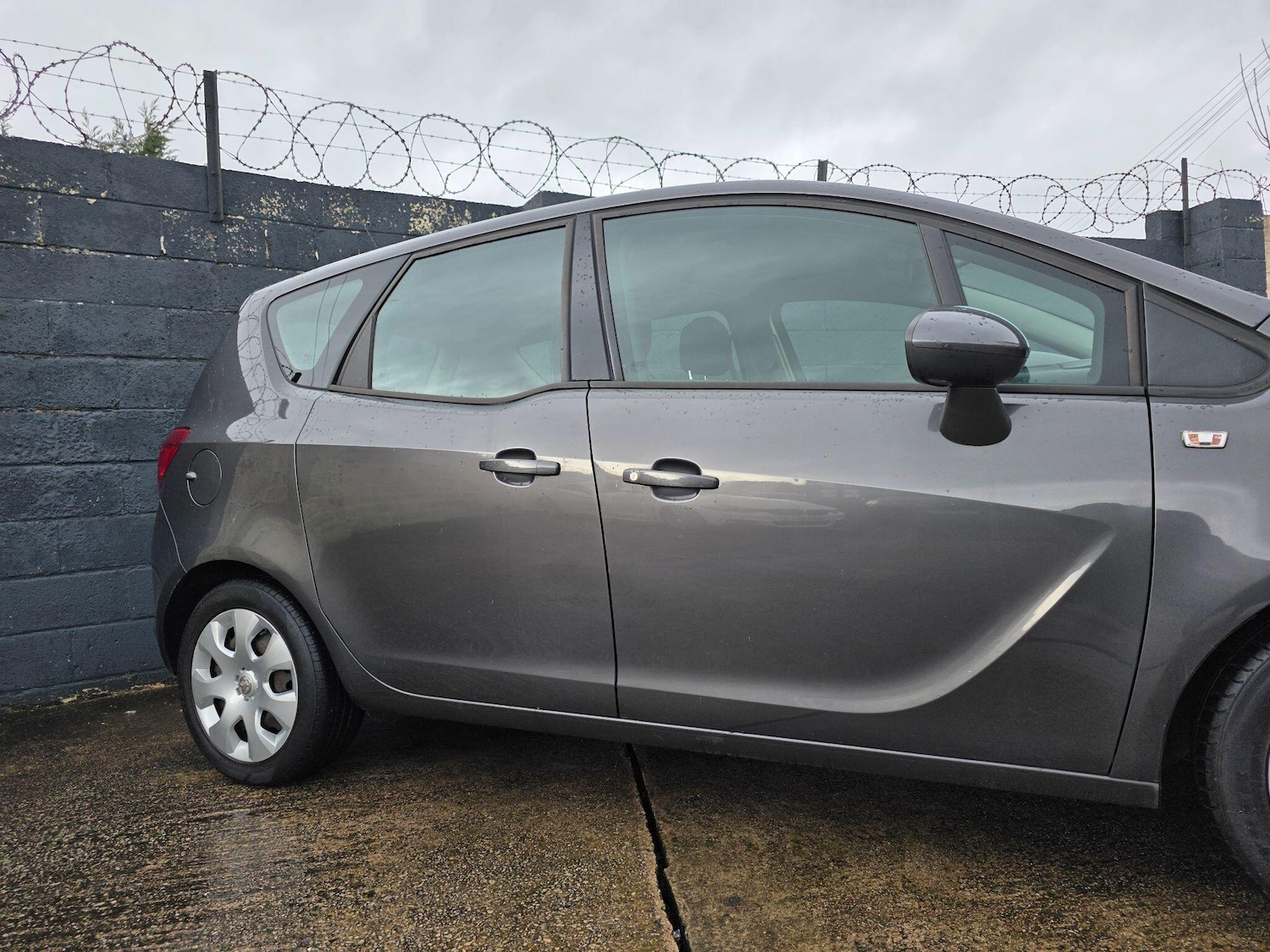 Used Vauxhall Meriva 2010 for sale - 77659985: Photo 4