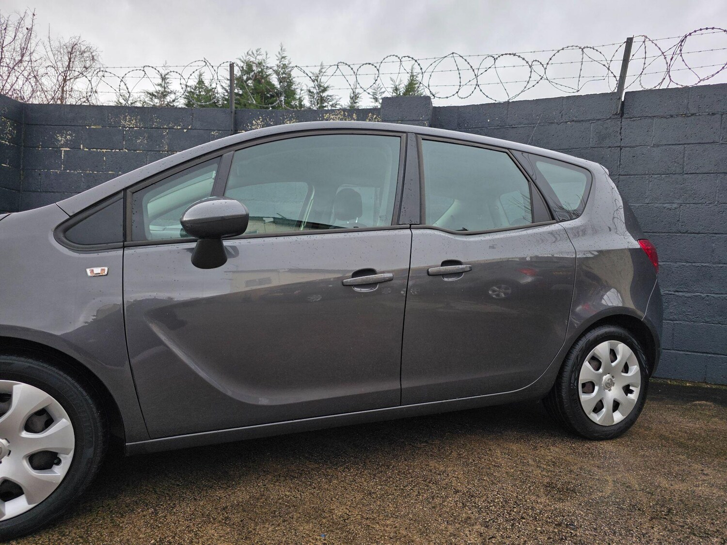 Used Vauxhall Meriva 2010 for sale - 77659985: Photo 9