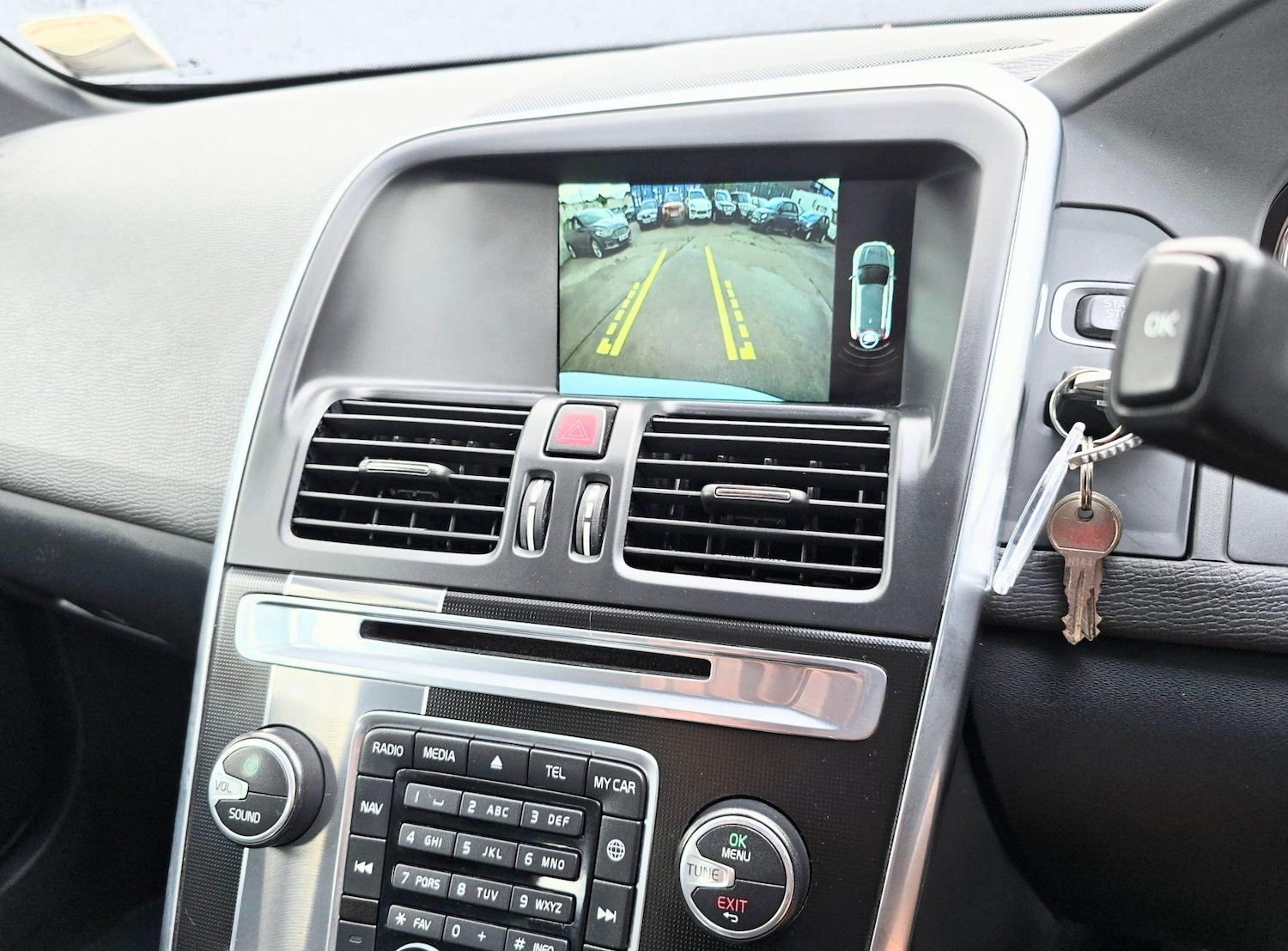 Used Volvo XC60 2016 for sale - 76994413: Photo 36