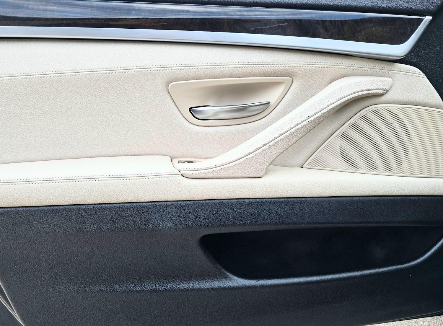 Used BMW 5 Series 2010 for sale - 76997693: Photo 37