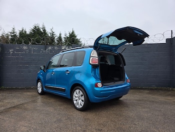 Used Citroen C3 Picasso 2011 for sale - 77659972: Photo