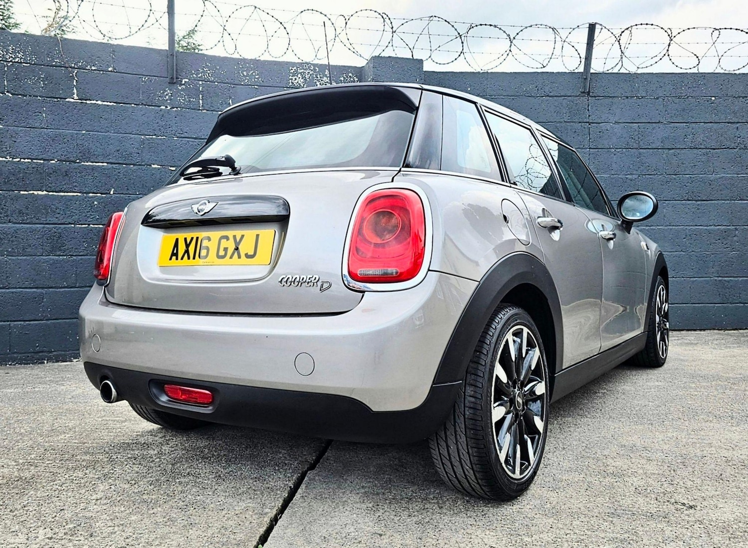 Used MINI Hatch 2016 for sale - 76991265: Photo 17