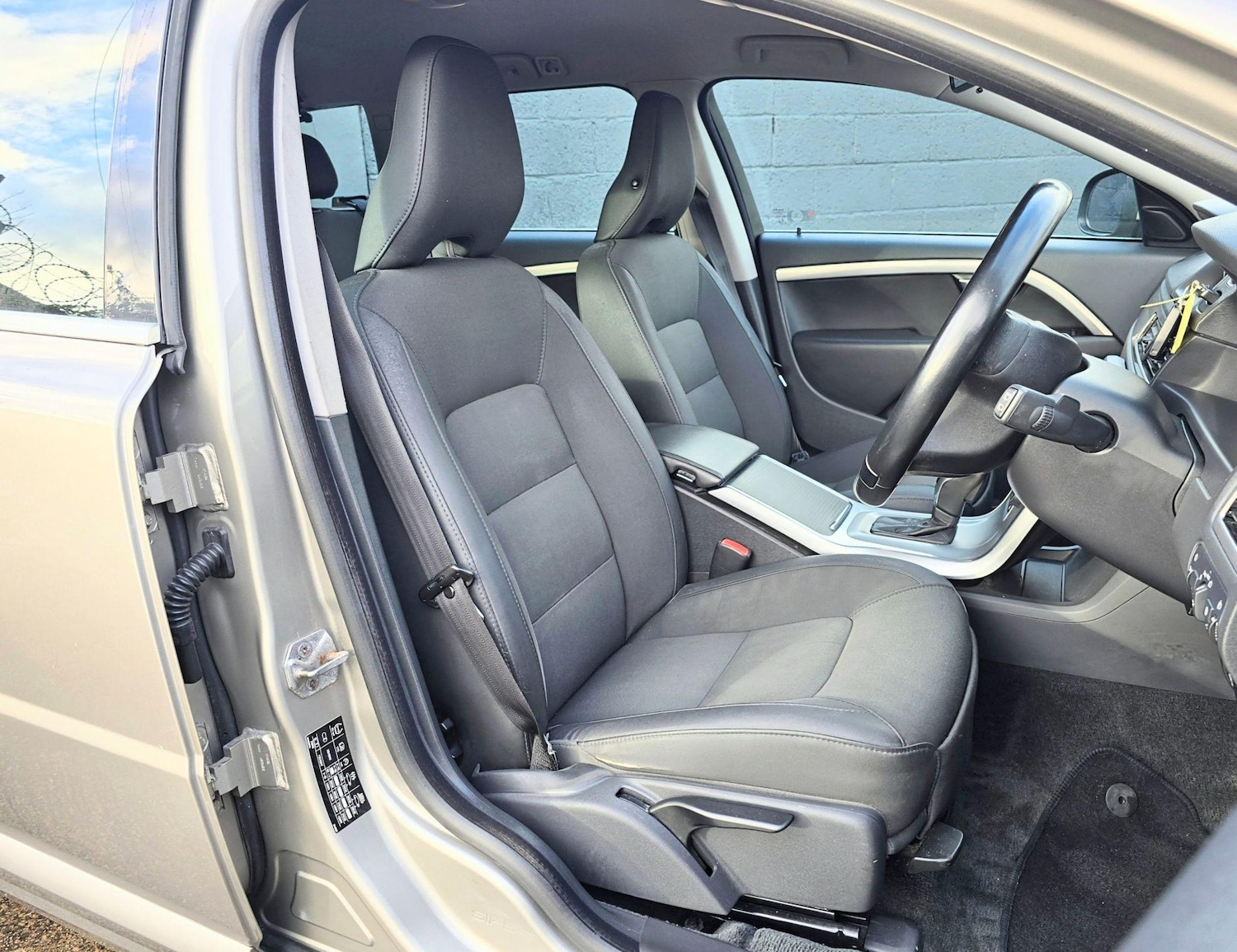 Used Volvo V70 for sale - 76729066: Photo 22