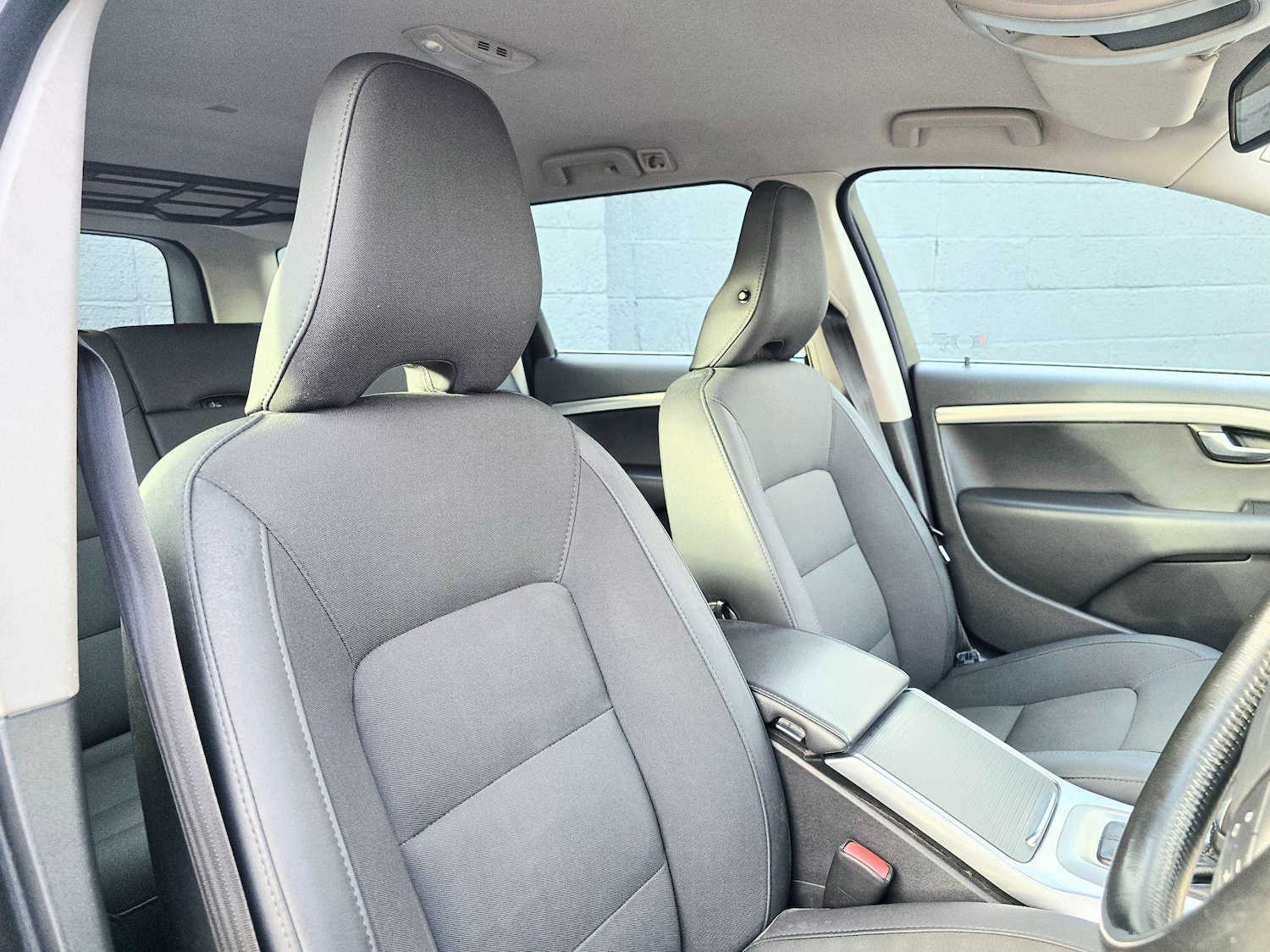 Used Volvo V70 for sale - 76729066: Photo 23