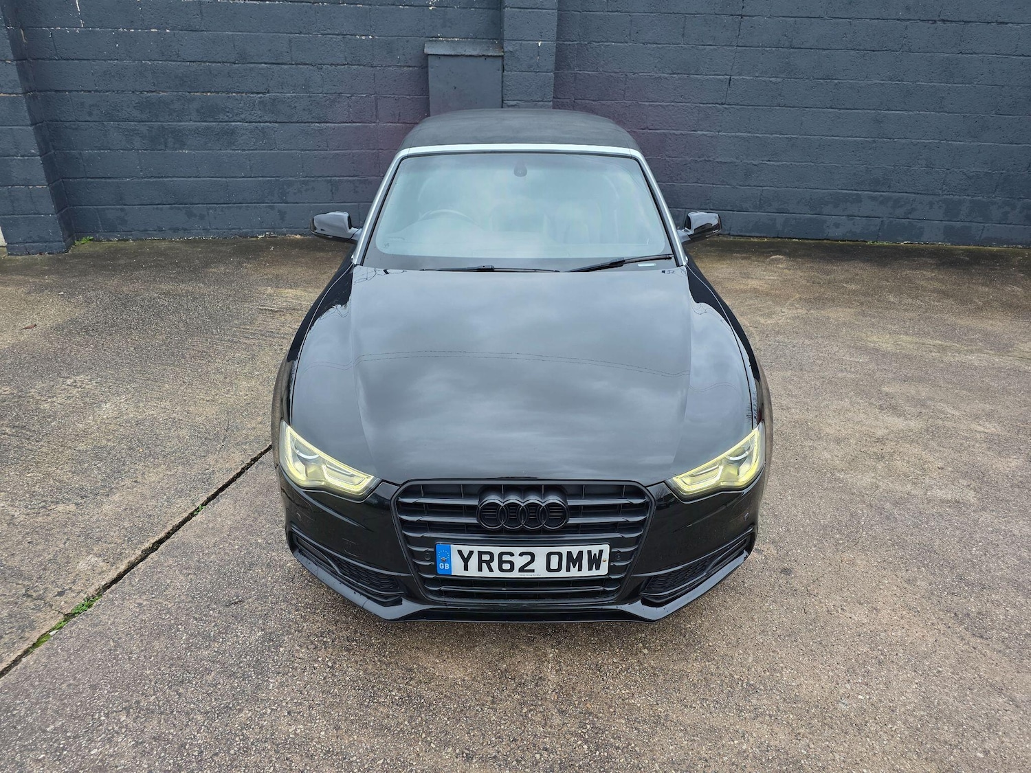 Used Audi A5 Cabriolet 2012 for sale - 76728926: Photo 18