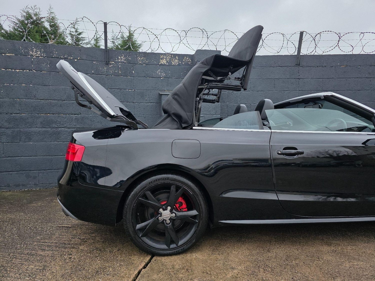 Used Audi A5 Cabriolet 2012 for sale - 76728926: Photo 19