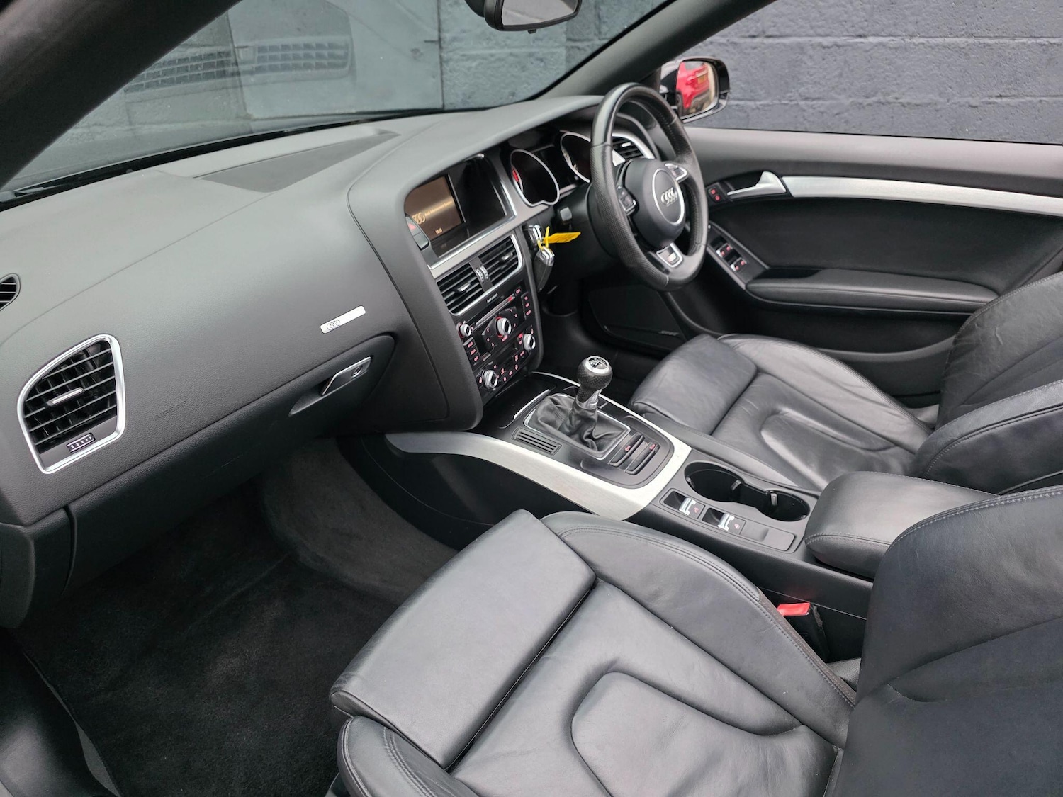 Used Audi A5 Cabriolet 2012 for sale - 76728926: Photo 38