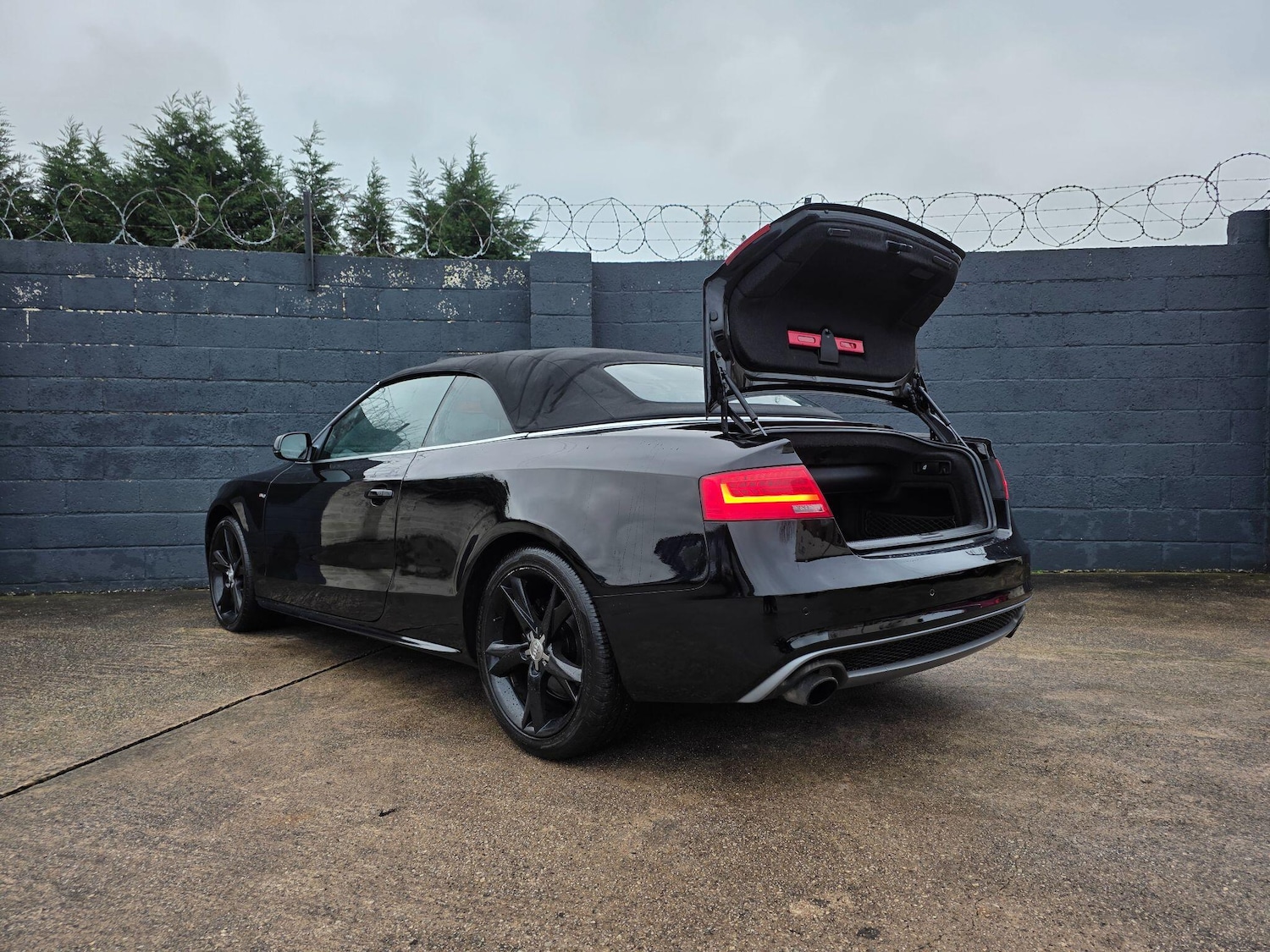 Used Audi A5 Cabriolet 2012 for sale - 76728926: Photo 41