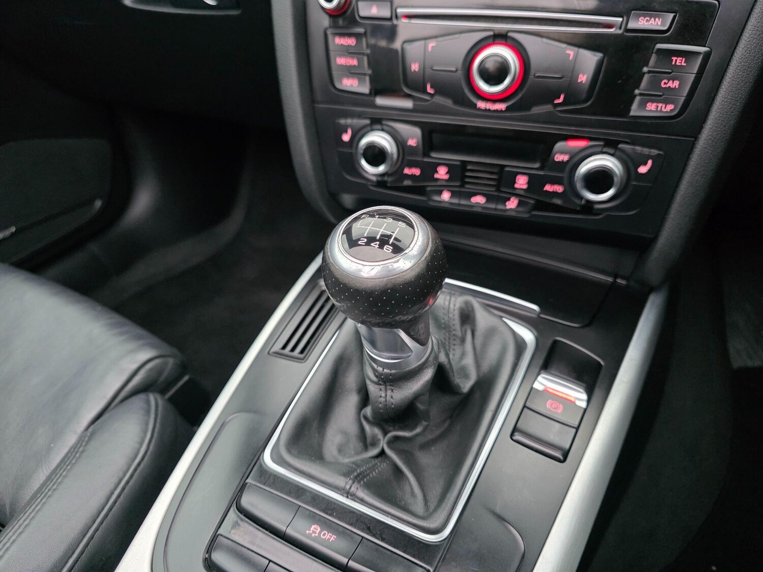 Used Audi A5 Cabriolet 2012 for sale - 76728926: Photo 42