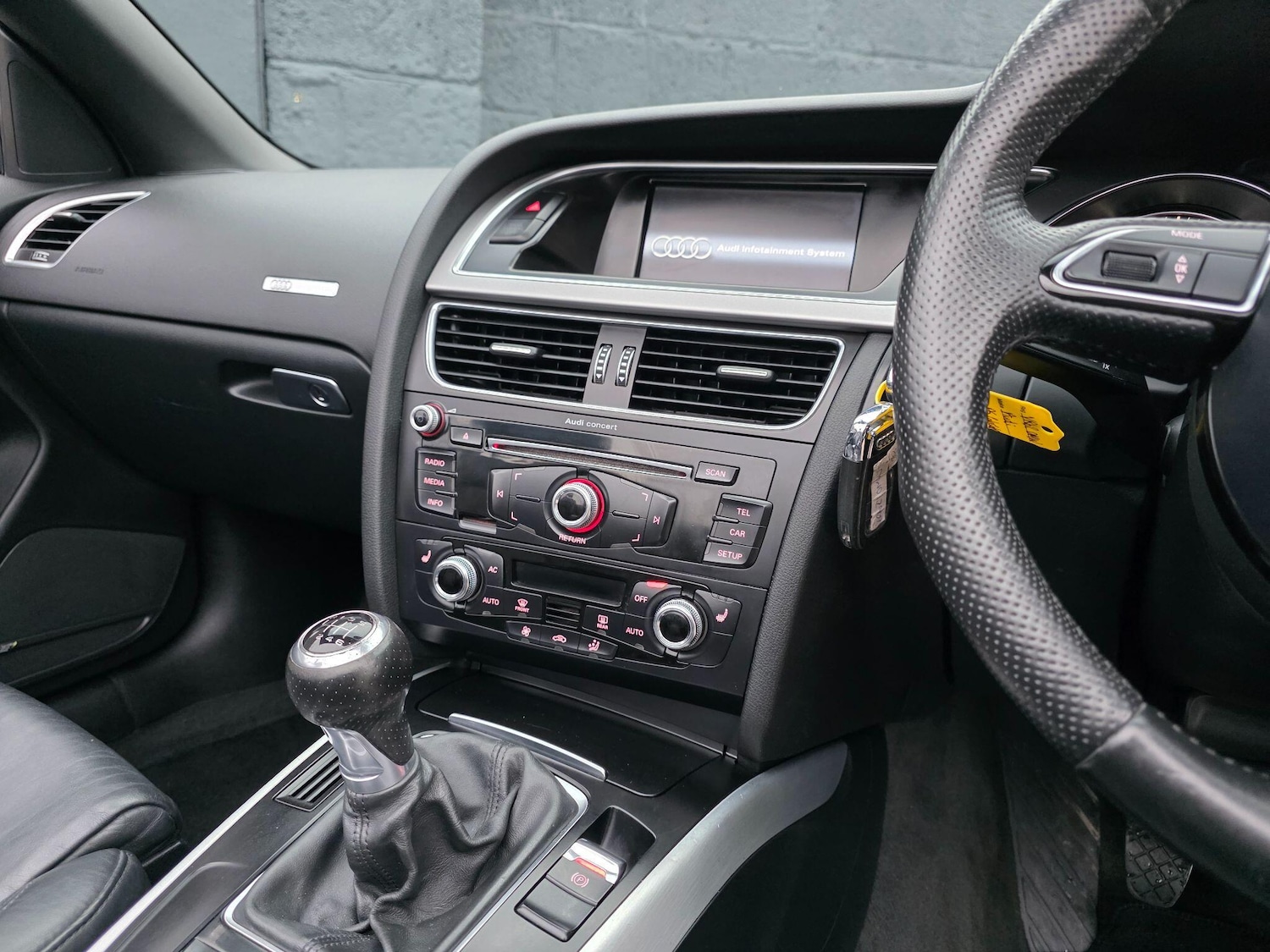 Used Audi A5 Cabriolet 2012 for sale - 76728926: Photo 55