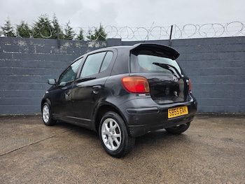 Used Toyota Yaris 2005 for sale - 77659967: Photo