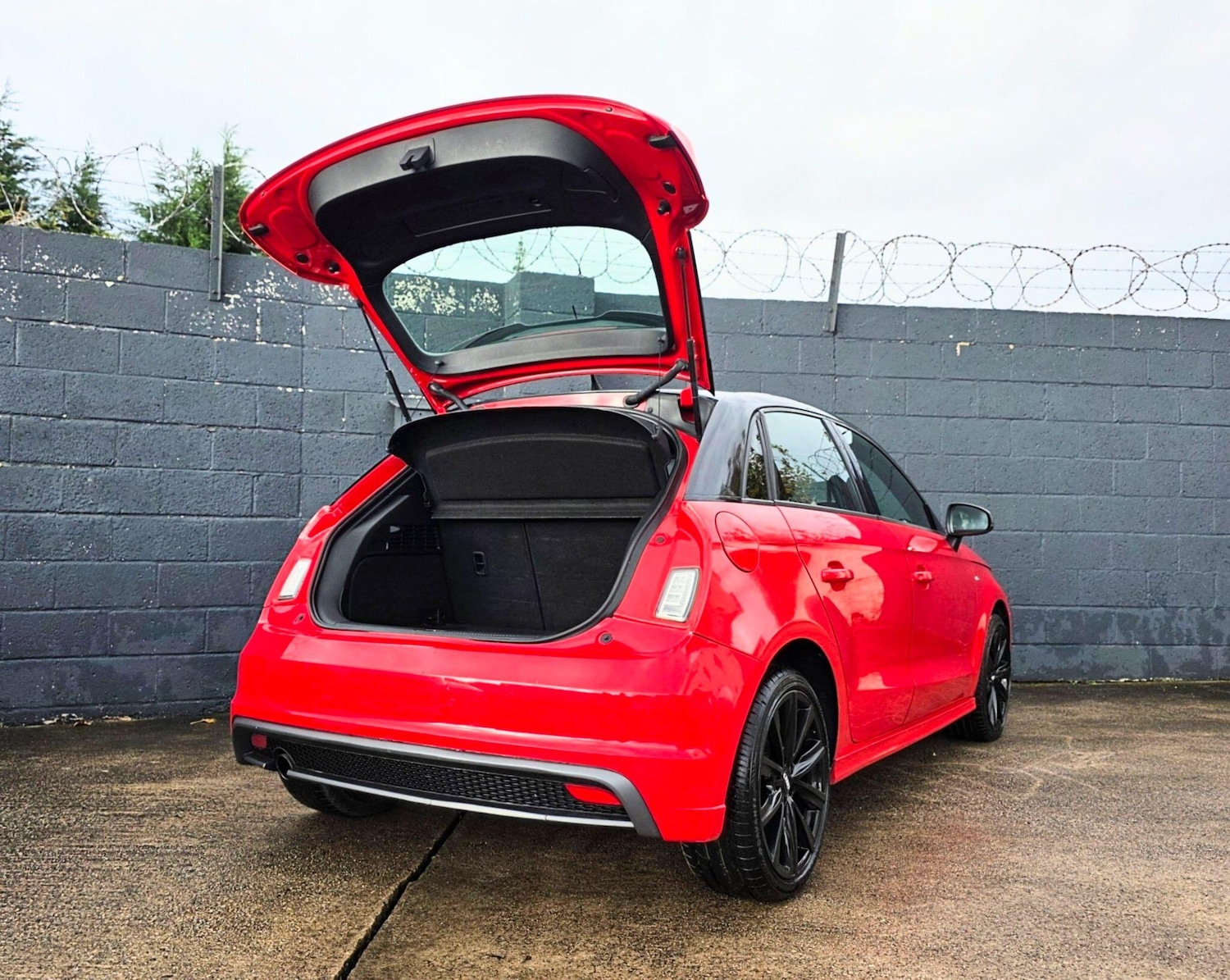 Used Audi A1 for sale - 76388356: Photo 18