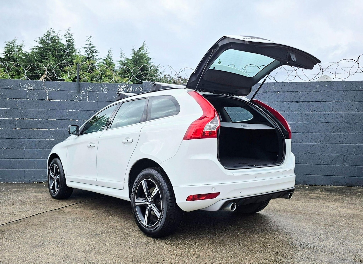 Used Volvo XC60 2016 for sale - 76227270: Photo 15