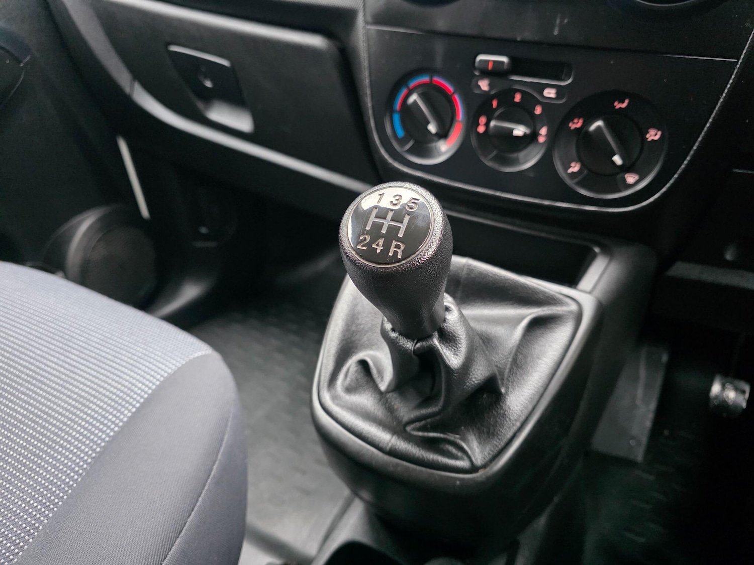 Used Peugeot Bipper 2014 for sale - 77376327: Photo 34