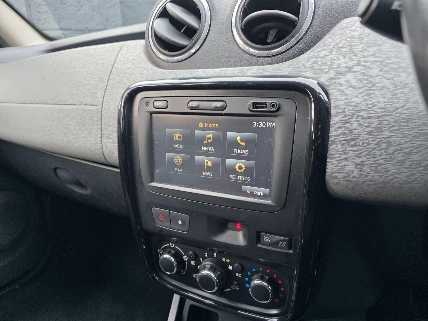 Used Dacia Duster 2014 for sale - 77659977: Photo 26