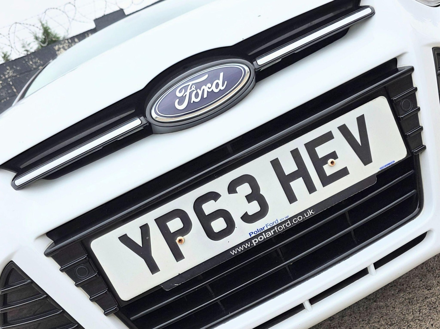 Used Ford Focus 2013 for sale - 76584345: Photo 3