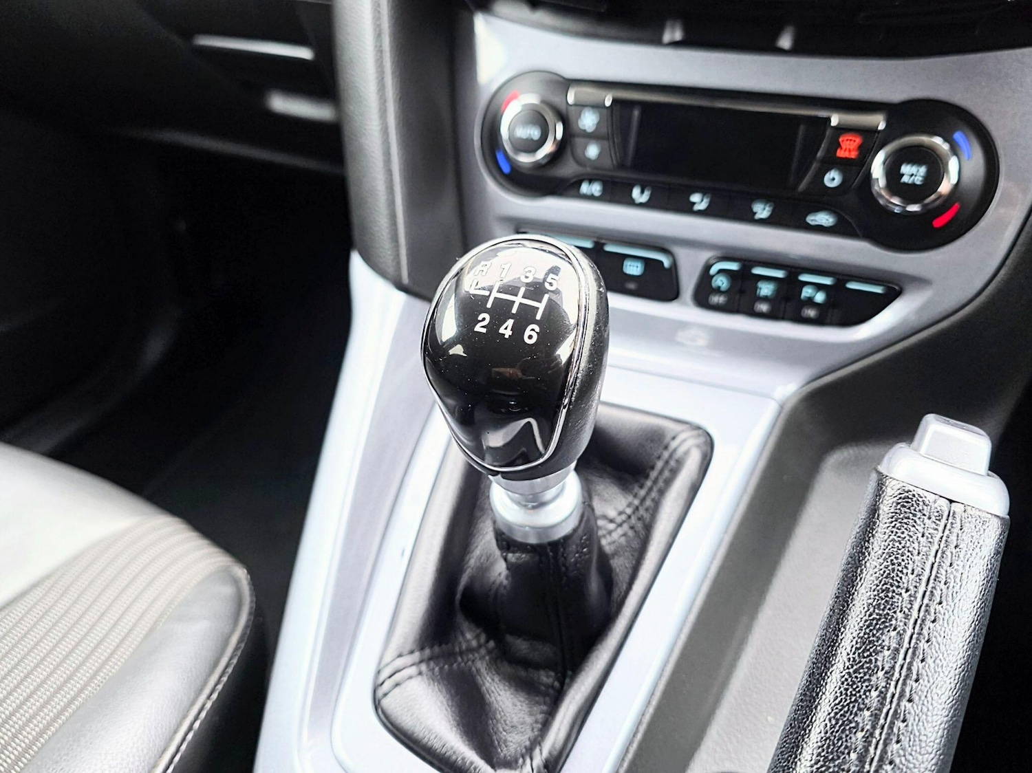 Used Ford Focus 2013 for sale - 76584345: Photo 35