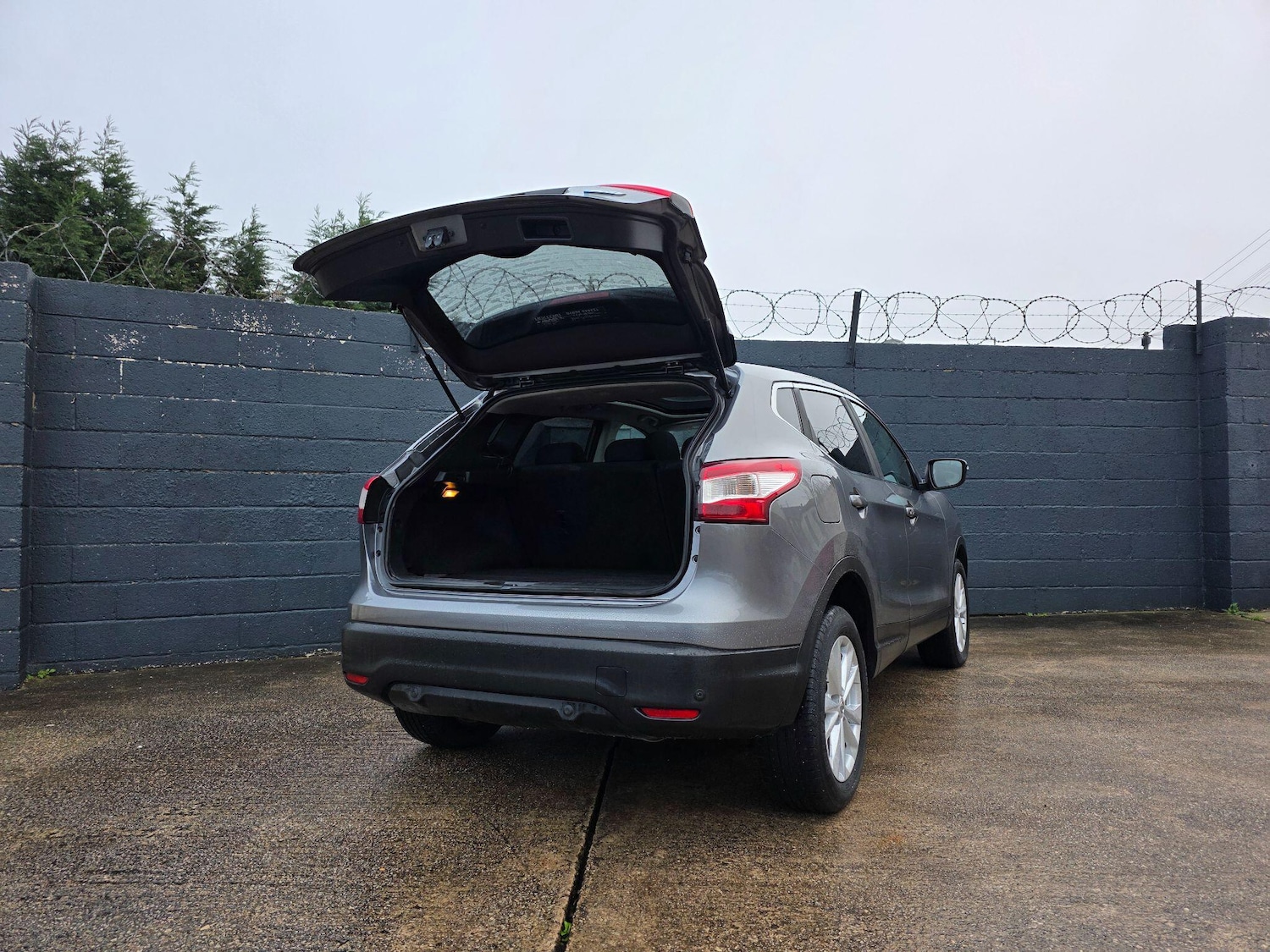 Used Nissan Qashqai 2014 for sale - 76936108: Photo 16