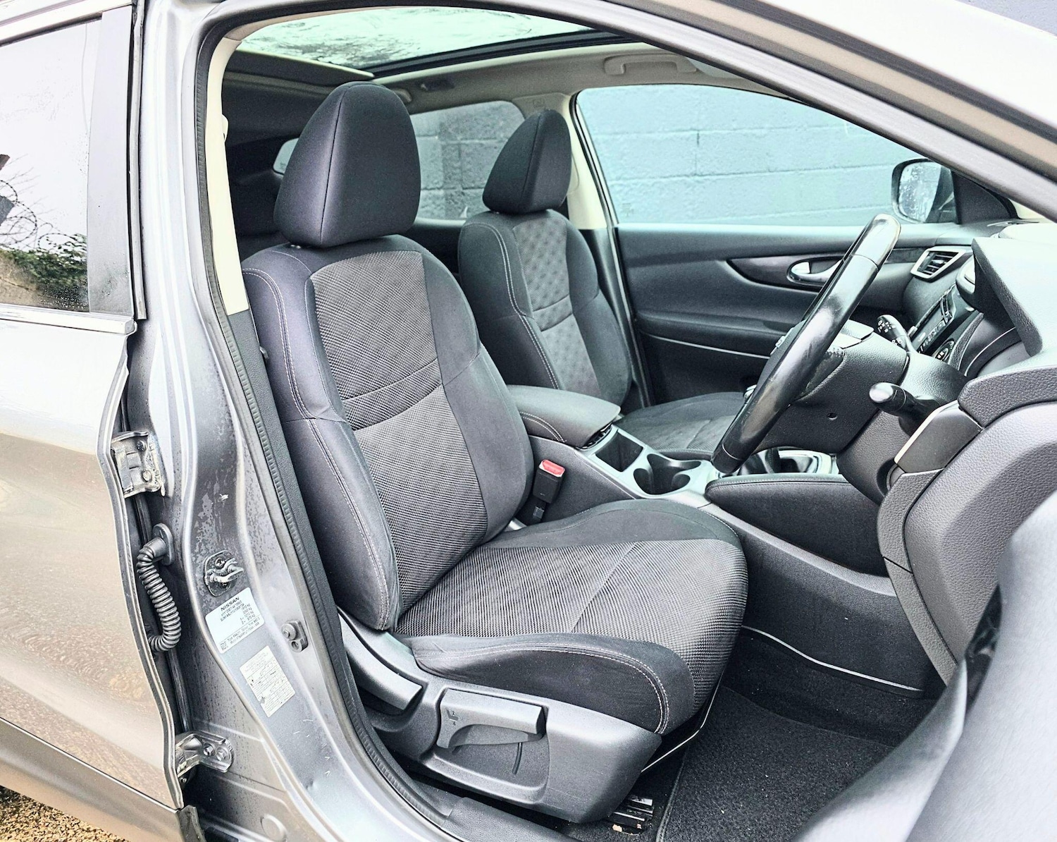 Used Nissan Qashqai 2014 for sale - 76936108: Photo 2