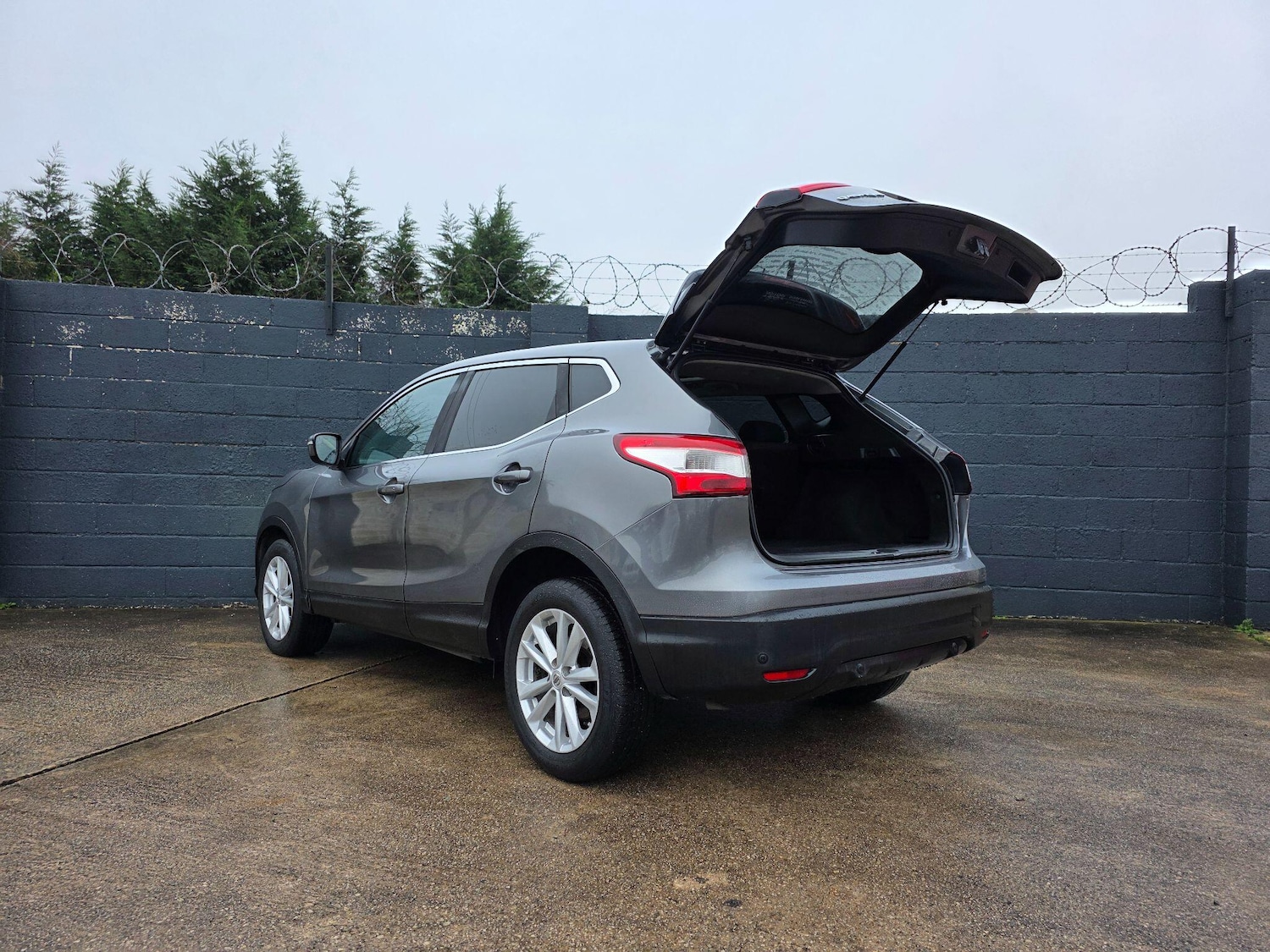 Used Nissan Qashqai 2014 for sale - 76936108: Photo 30