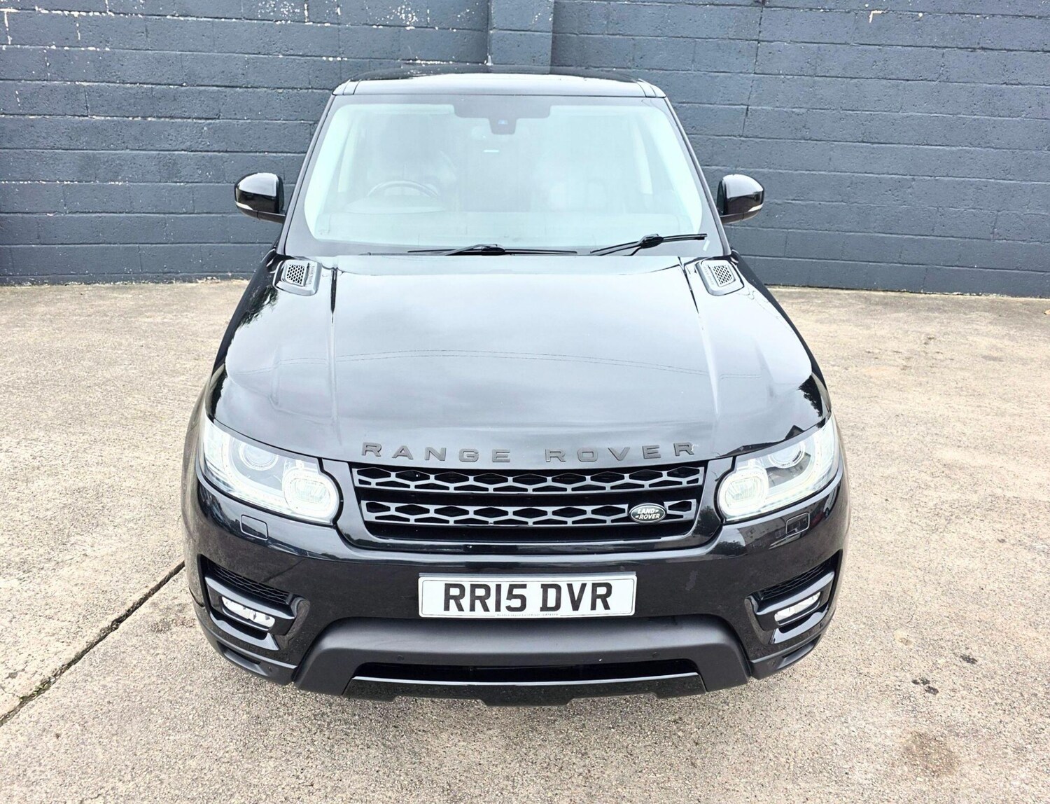 Used Land Rover Range Rover Sport 2015 for sale - 76294976: Photo 2