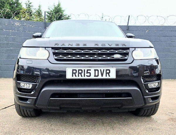 Used Land Rover Range Rover Sport 2015 for sale - 76294976: Photo 4