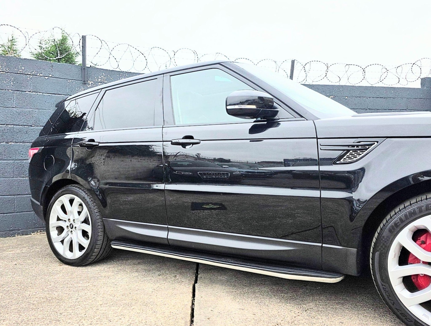 Used Land Rover Range Rover Sport 2015 for sale - 76294976: Photo 6