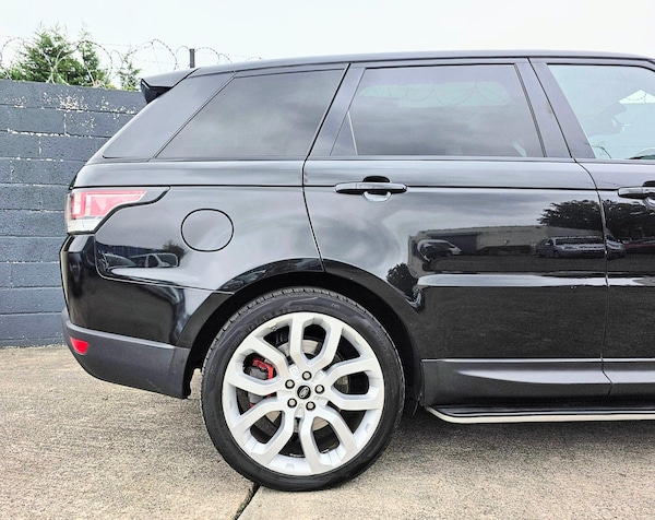 Used Land Rover Range Rover Sport 2015 for sale - 76294976: Photo 9