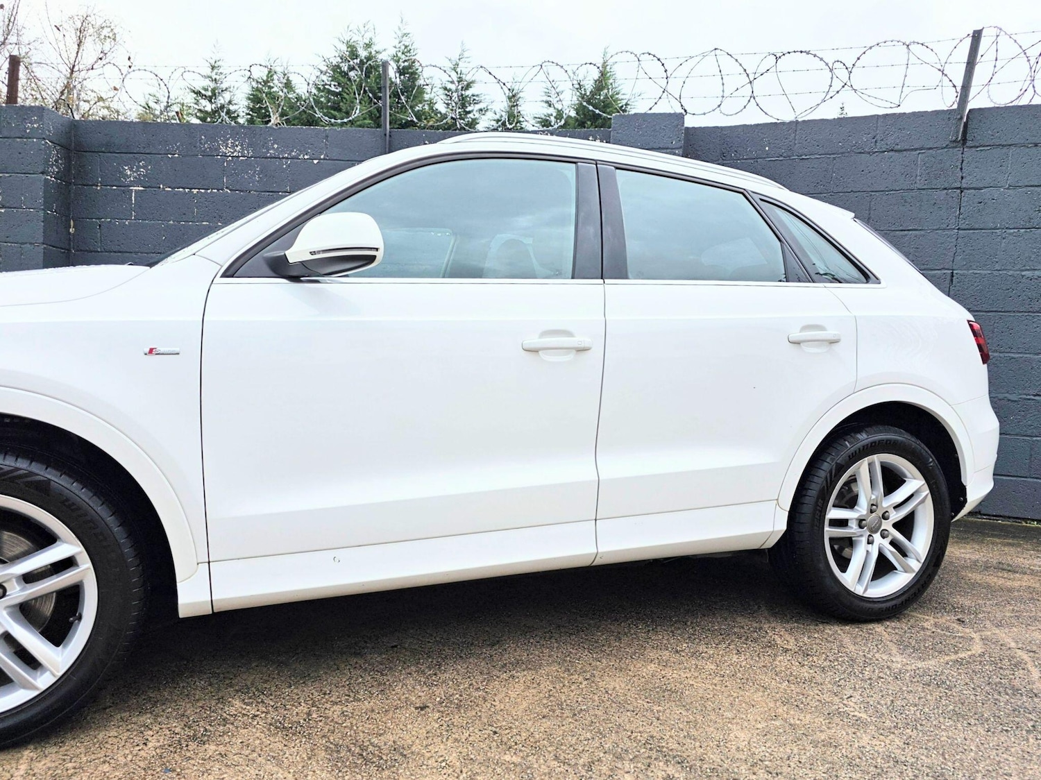 Used Audi Q3 2014 for sale - 76727259: Photo 10