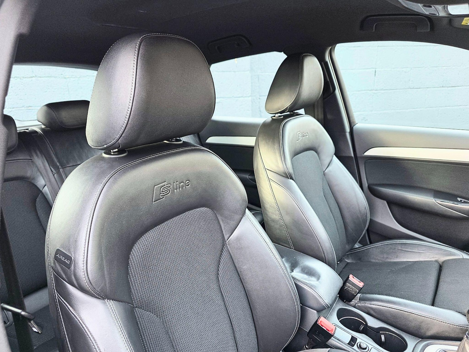 Used Audi Q3 2014 for sale - 76727259: Photo 26