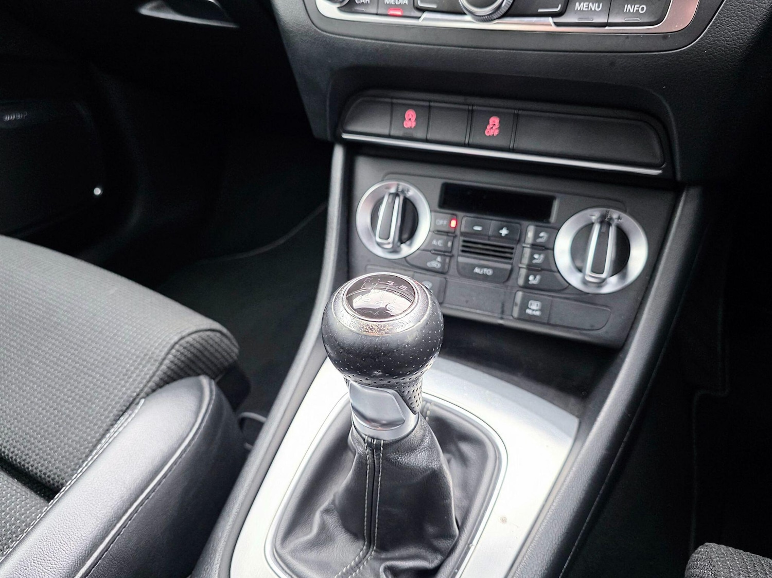 Used Audi Q3 2014 for sale - 76727259: Photo 35