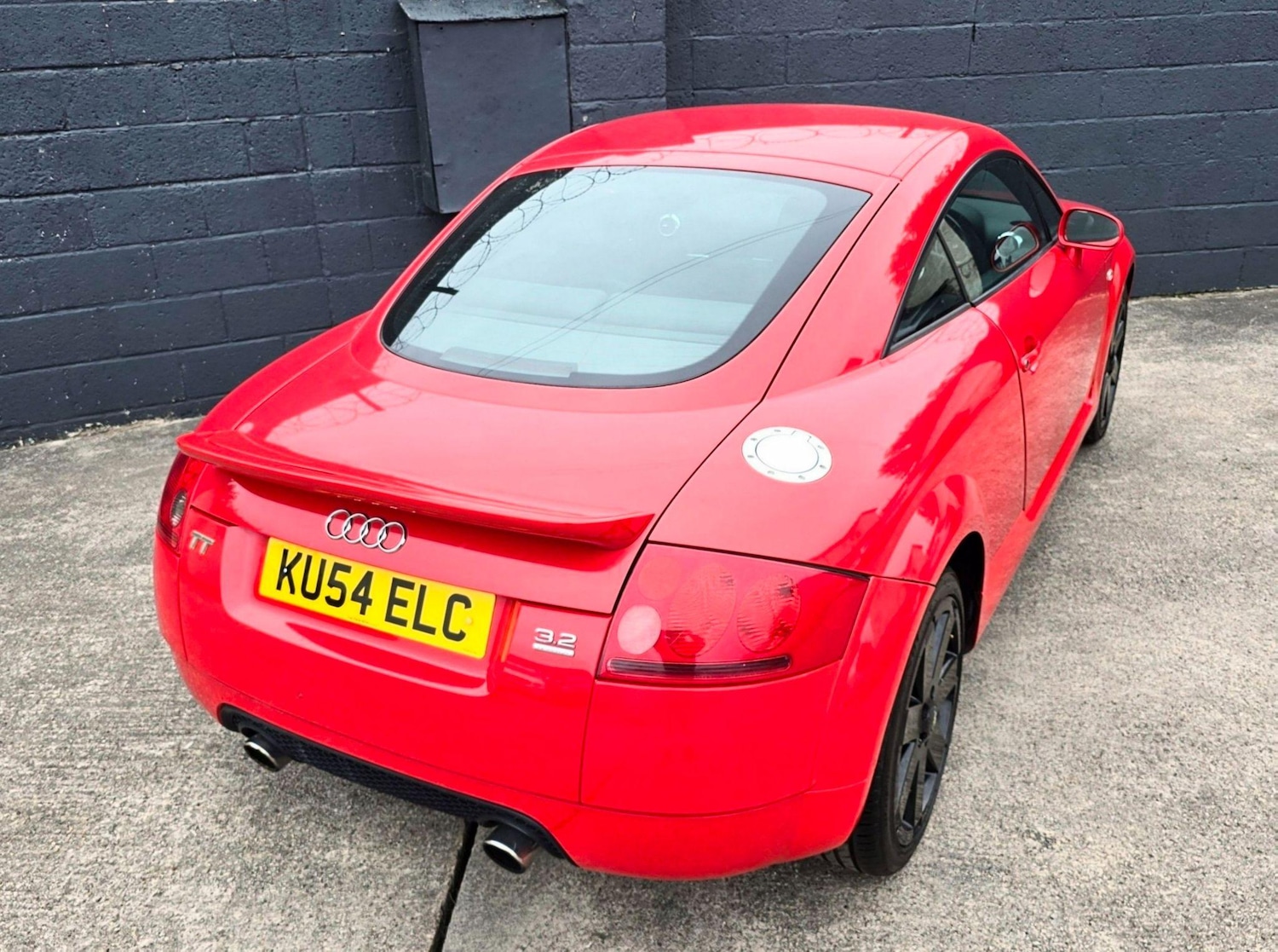 Vehicle 22