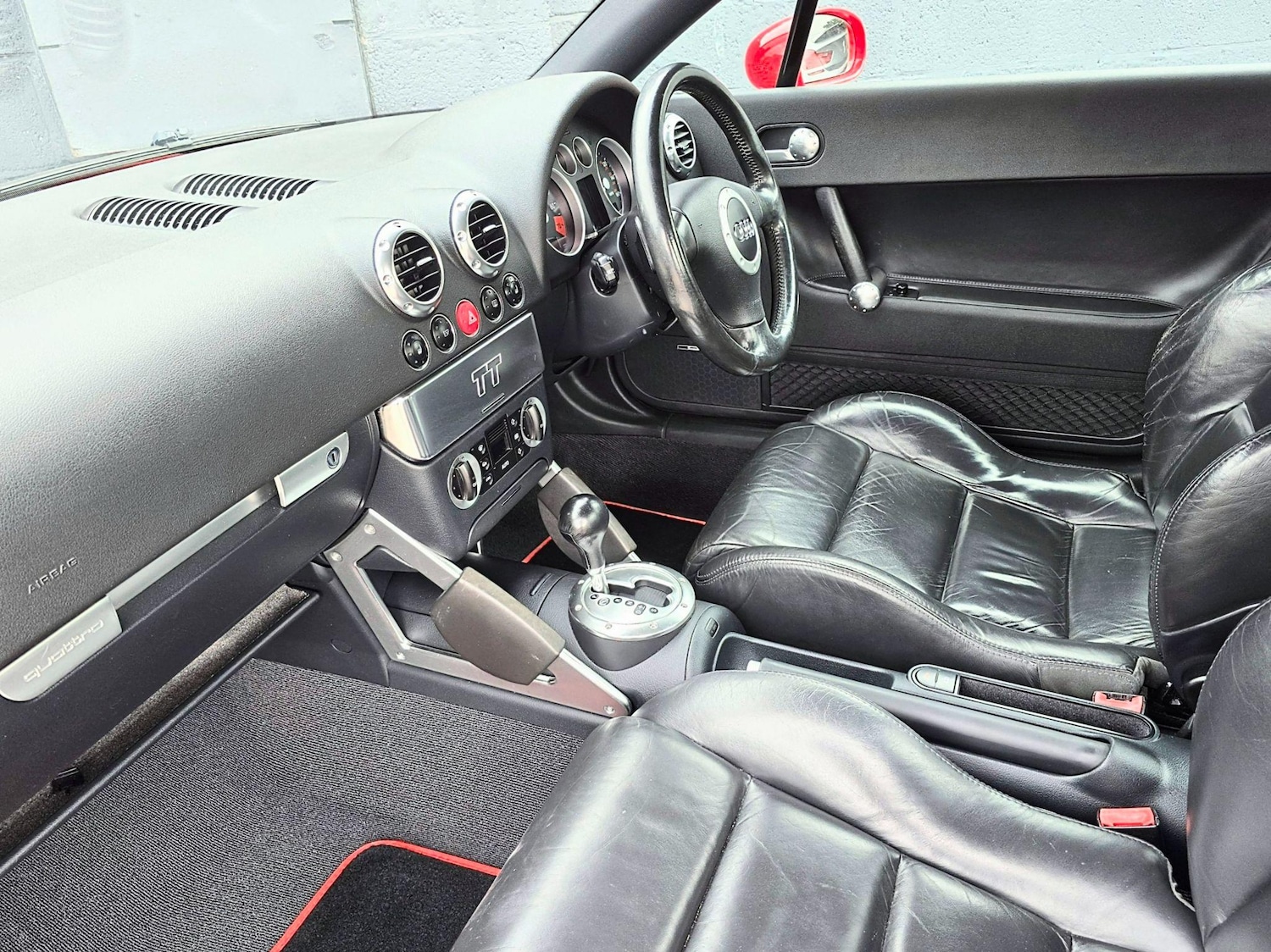Vehicle 29