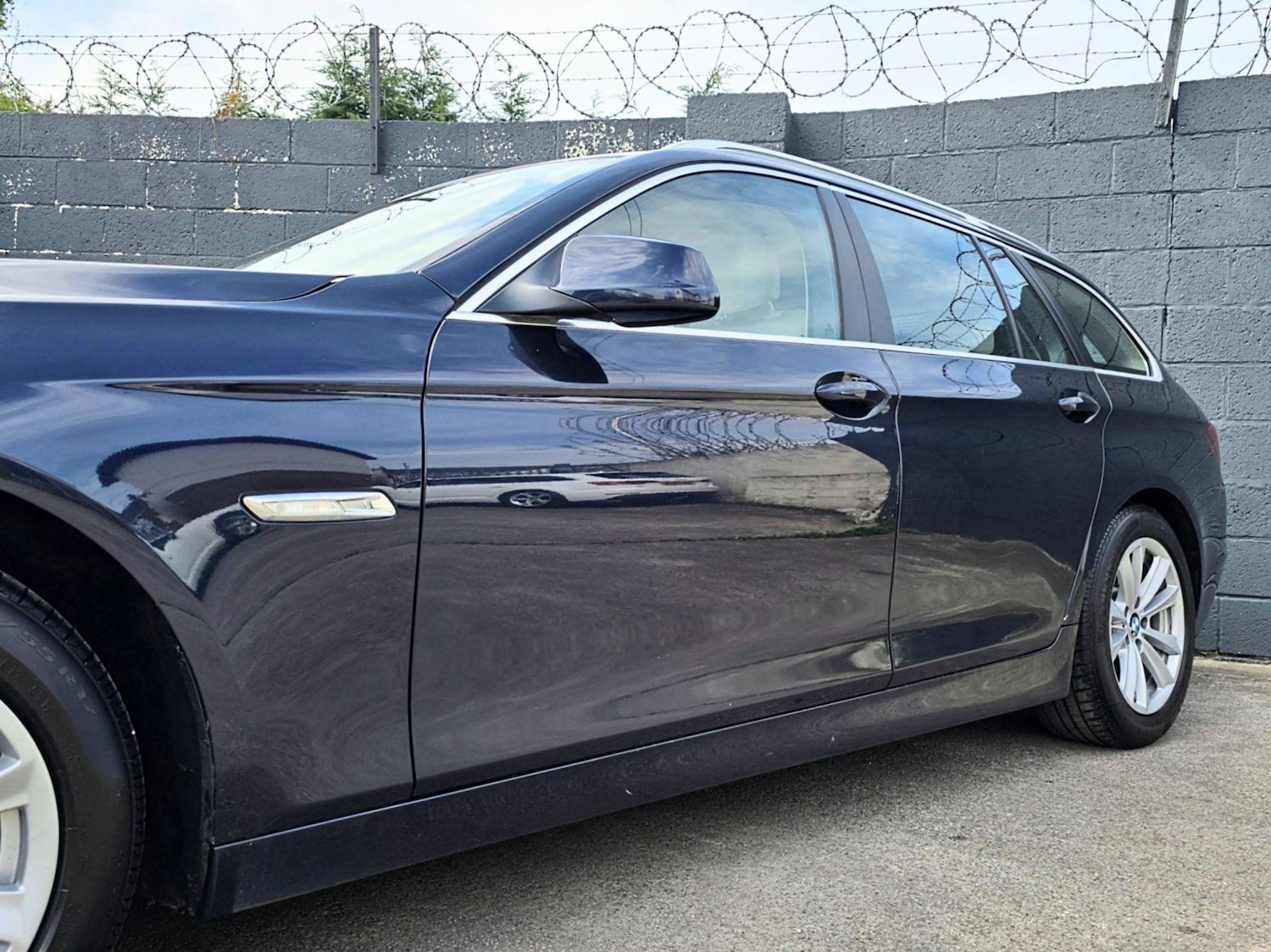 Used BMW 5 Series 2010 for sale - 76585369: Photo 10