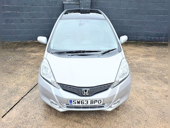 Used Honda Jazz 2013 for sale - 76370633: Photo